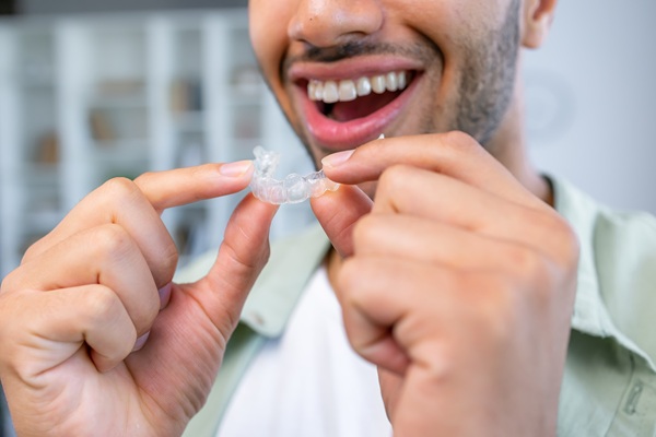 Teeth Straightening With Clear Aligners
